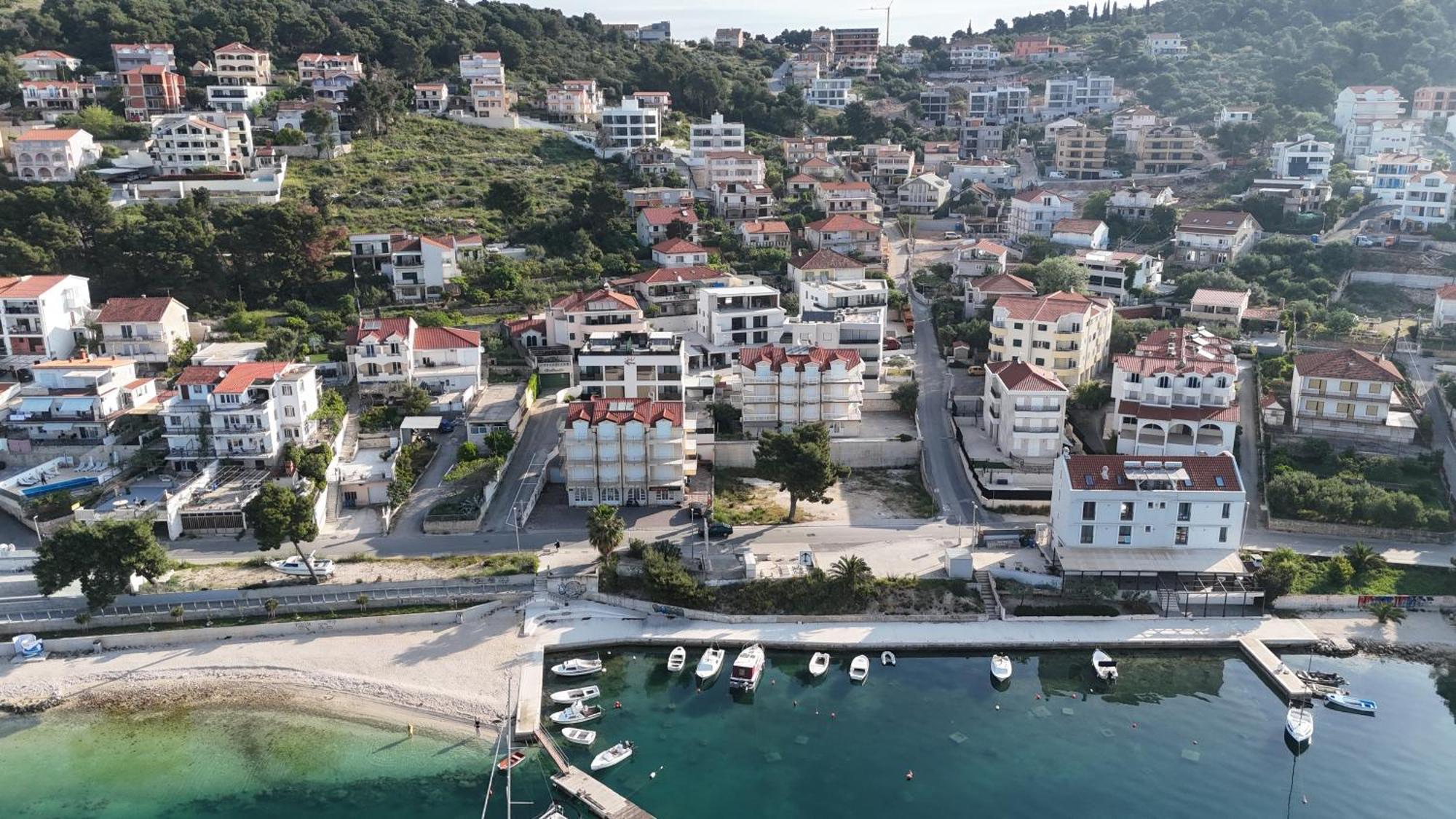 Apartment Sara Trogir Buitenkant foto
