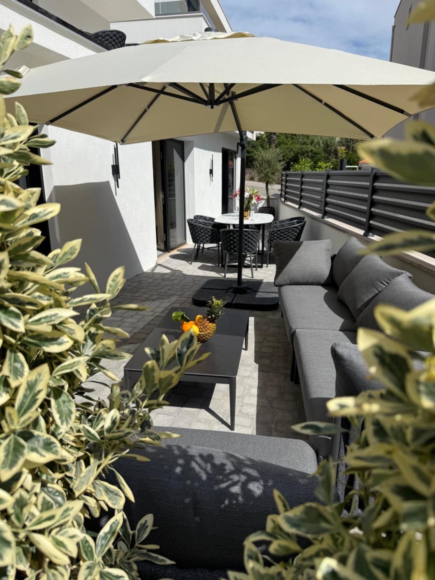 Apartment Sara Trogir Buitenkant foto