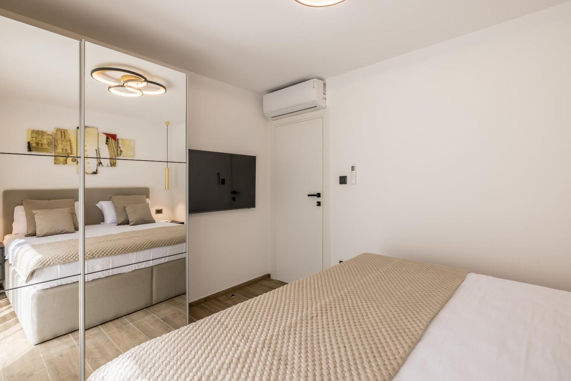 Apartment Sara Trogir Buitenkant foto