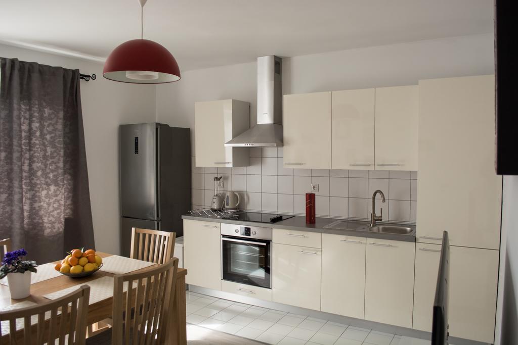 Apartment Sara Trogir Buitenkant foto